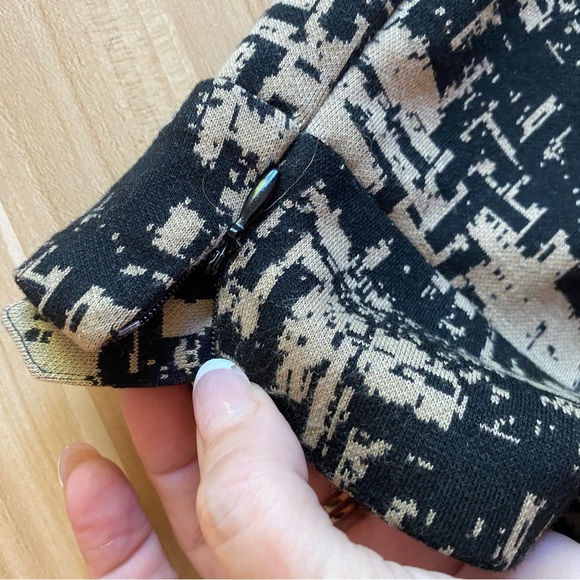 Grace Black Beige Abstract Print Pencil Skirt 4 Stretch Knit Office Workwear - Picture 5 of 7